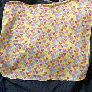 This is a baby blanket. Only used once or twice